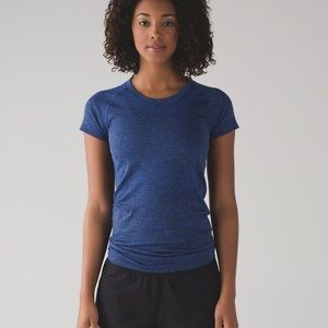 Lululemon Swiftly Tech SS in Blue